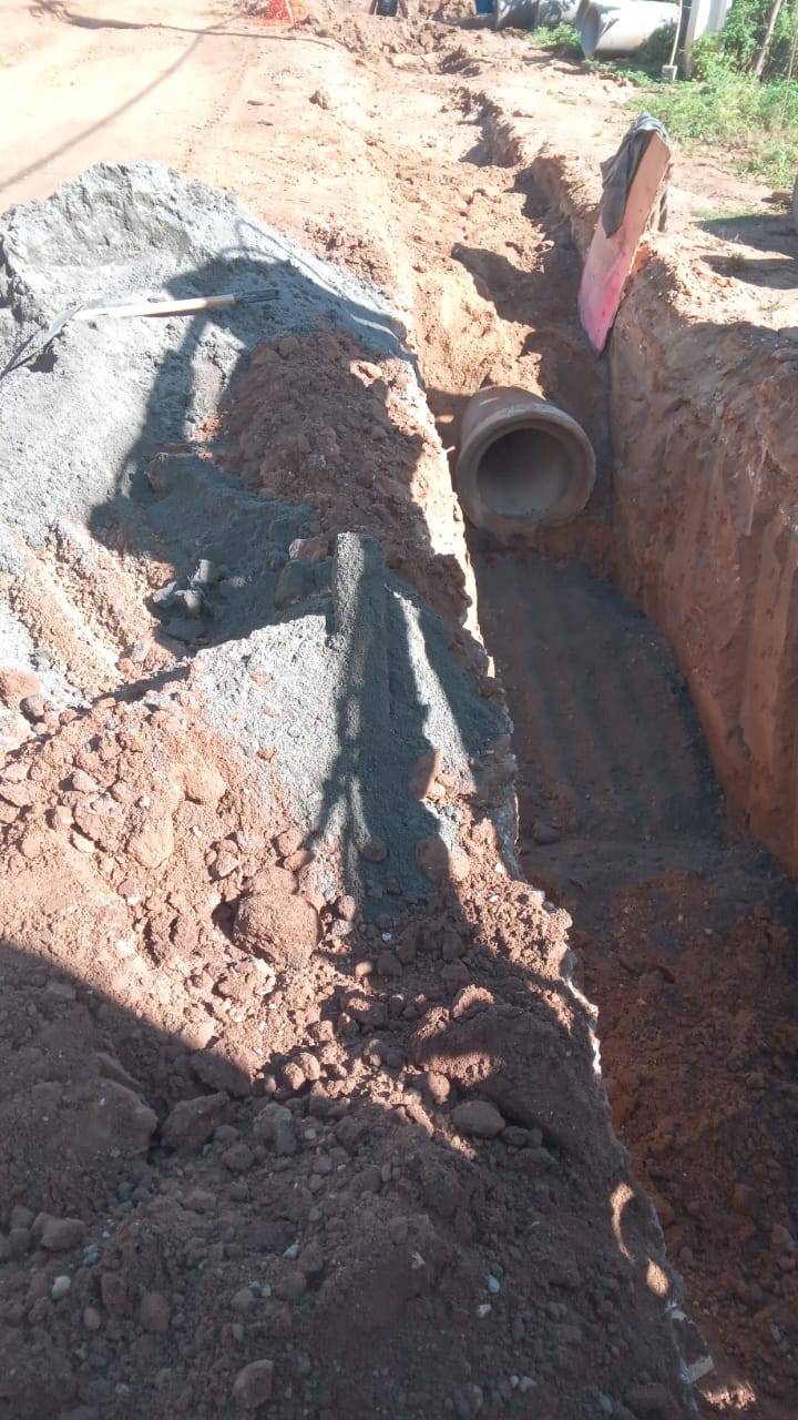 OBRAS DE INFRAESTRUTURA - BAIRRO DE CACHOEIRO